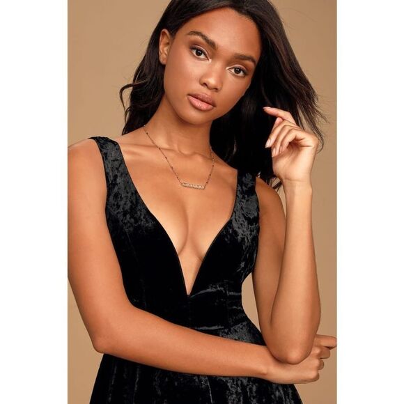 Lulus This Night Black Velvet Backless Skater Dress Sz S - Picture 3 of 12